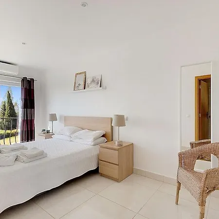 Garden House Apartamento